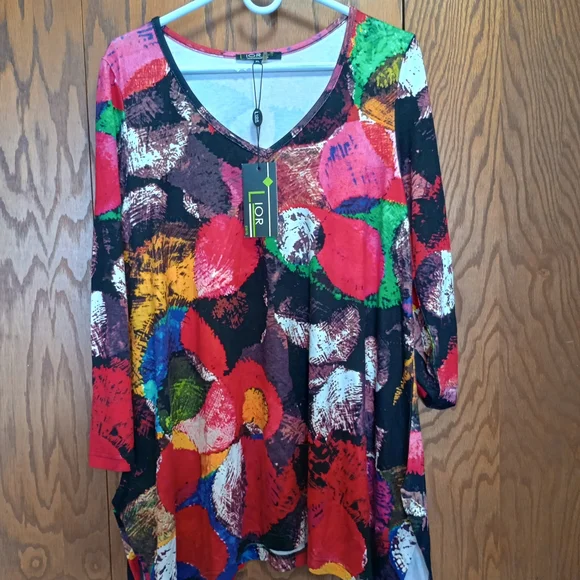 Lior Multicolor V-Neck Women's Tunic Top - Red, Green, Black - Picture 1 of 5